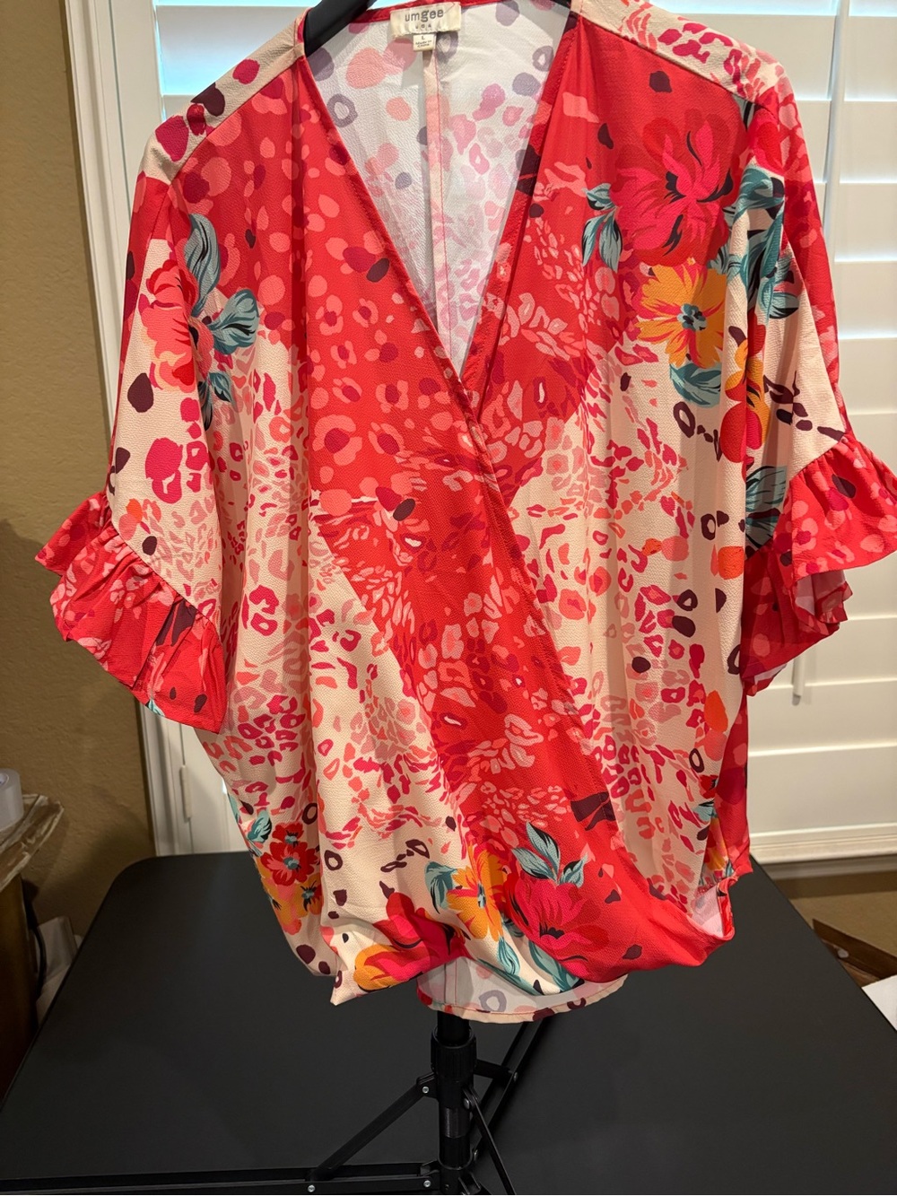 Umgee Red & Cream Floral Wrap Blouse